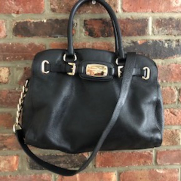 Michael Kors Handbags - Michael Kors Hamilton Satchel Pebble Leather black bag